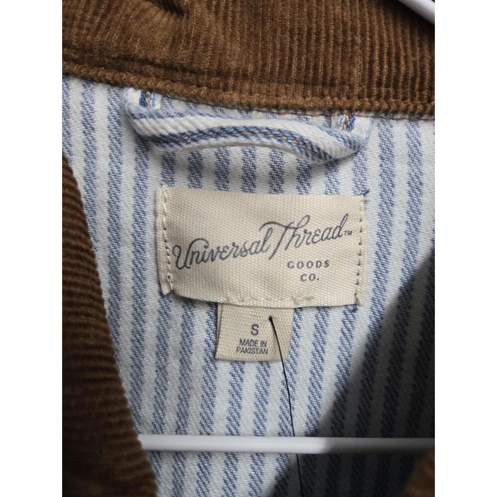 Women's Blue white Stripped Chore Coat Snapped - Universal Thread NWT Small - Picture 2 of 4